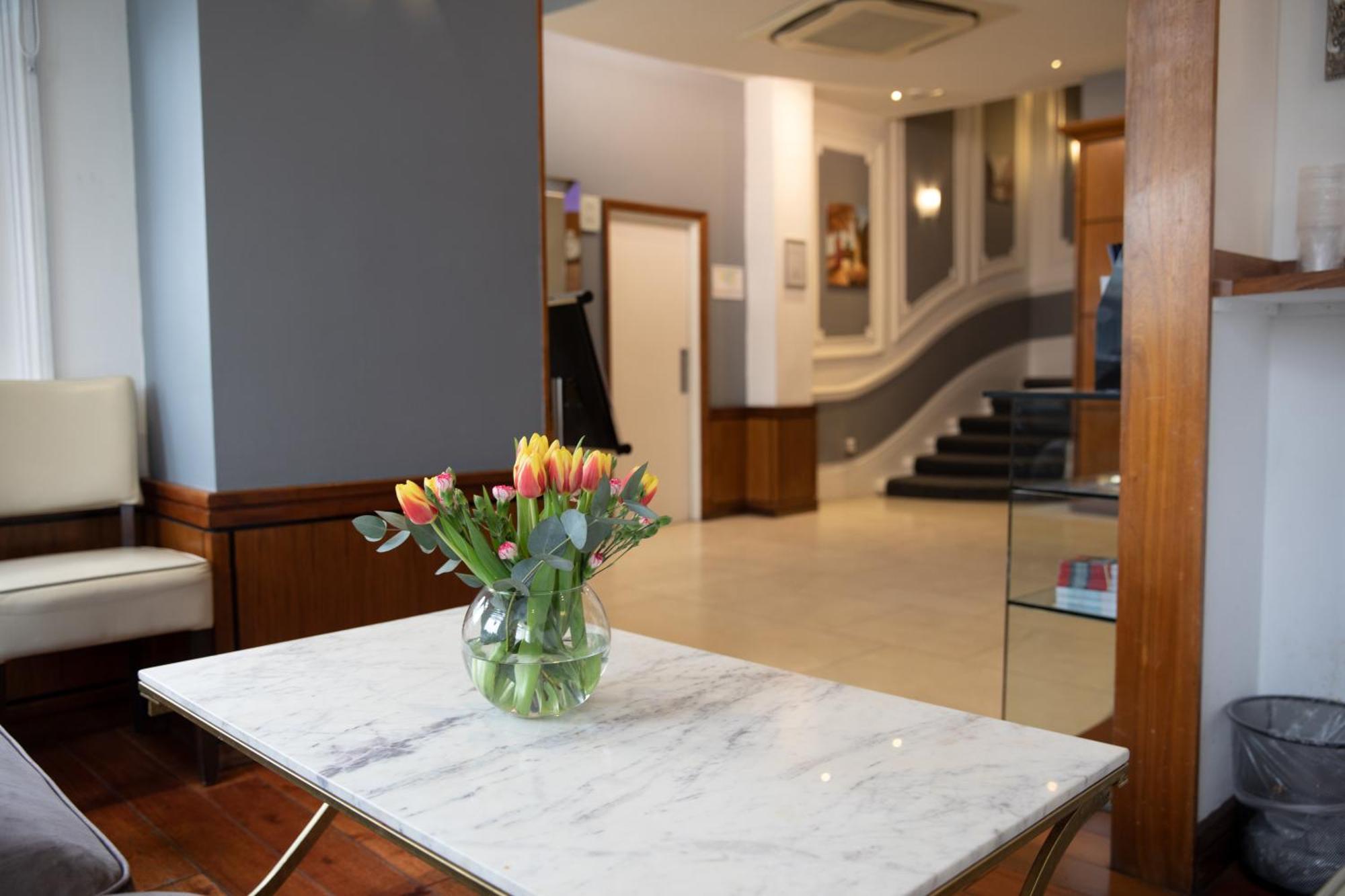 Duke Of Leinster Hotel London Ngoại thất bức ảnh