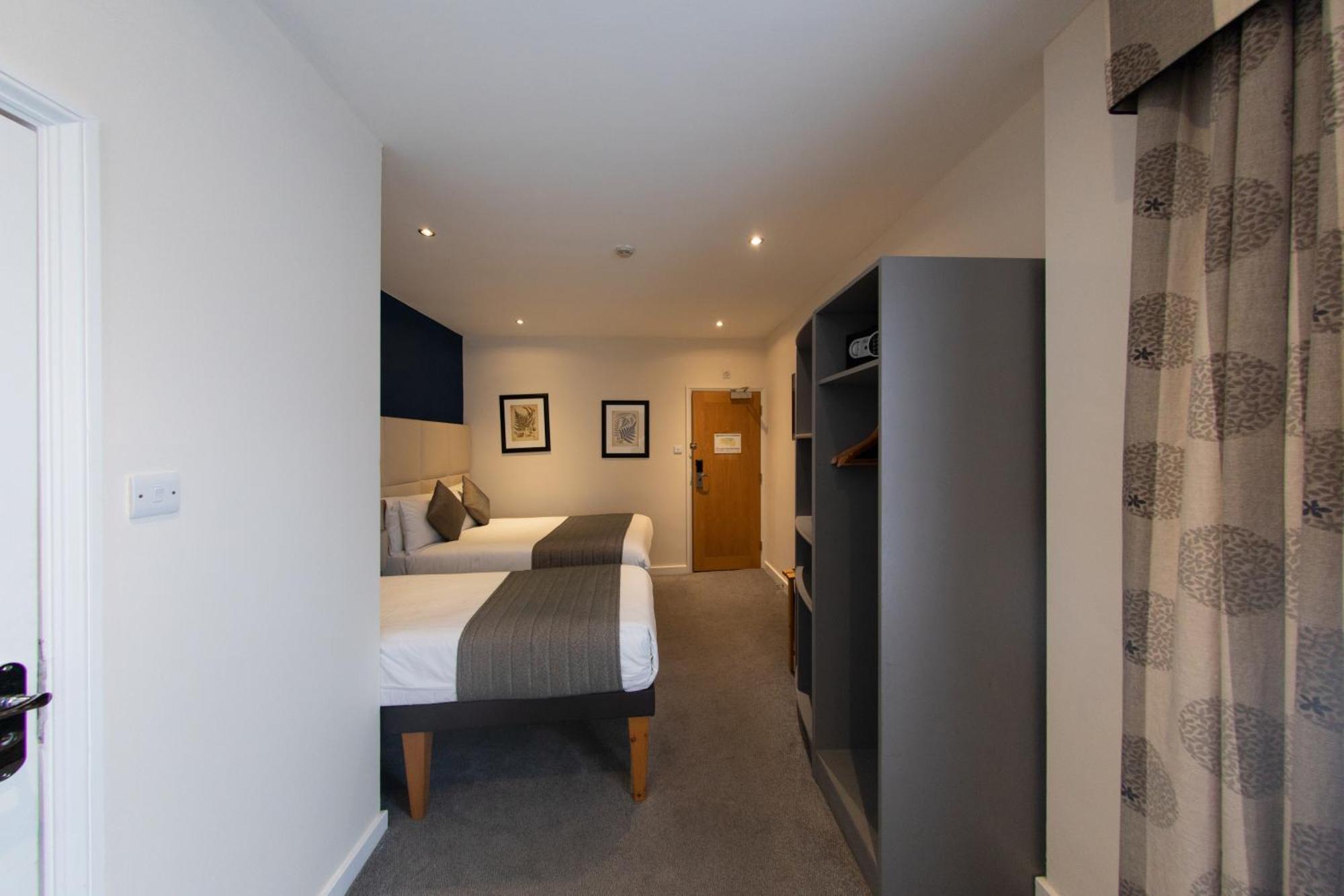 Duke Of Leinster Hotel London Ngoại thất bức ảnh
