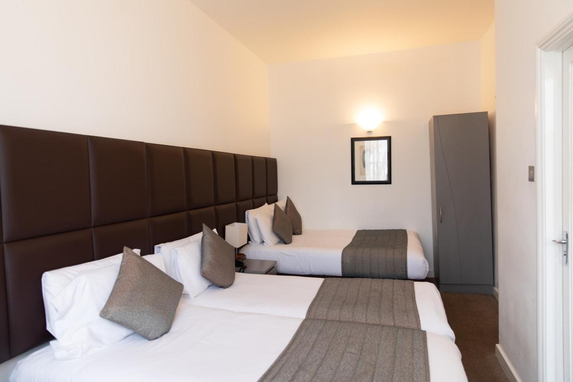 Duke Of Leinster Hotel London Ngoại thất bức ảnh